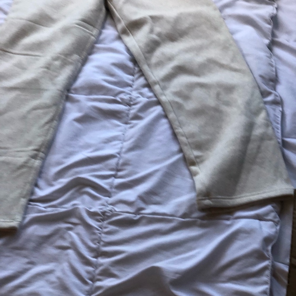 Vuori Women's Light Beige Track Joggers